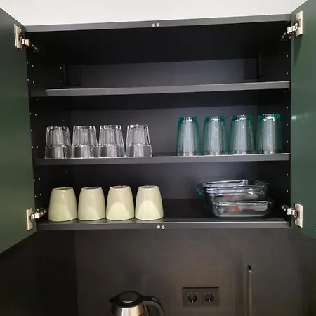 Modernes, Voll Ausgestattetes - Zentral Apartament
